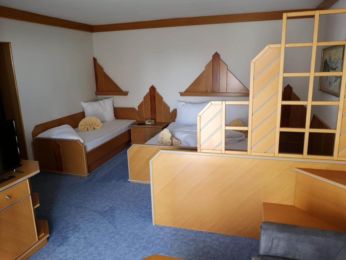 Hotel Thier Mönichkirchen エクステリア 写真